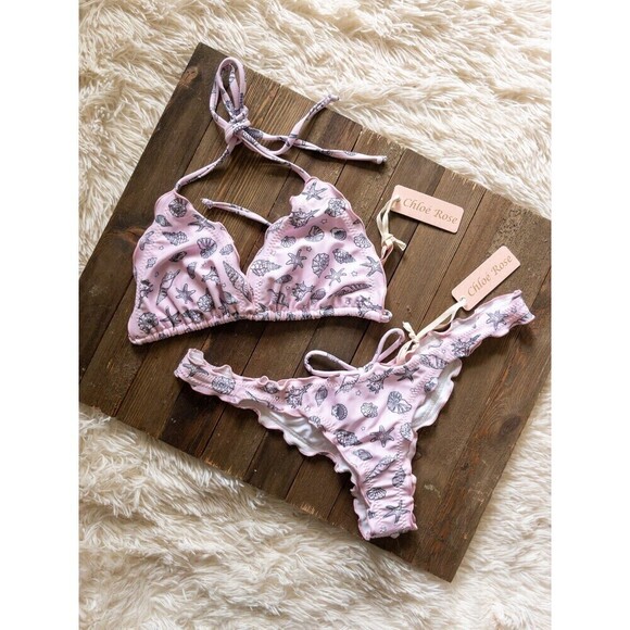 Chloe Rose NWT Pink Seashell Daisy 2 Piece Bikini Swimsuit Size Large - Picture 2 of 10
